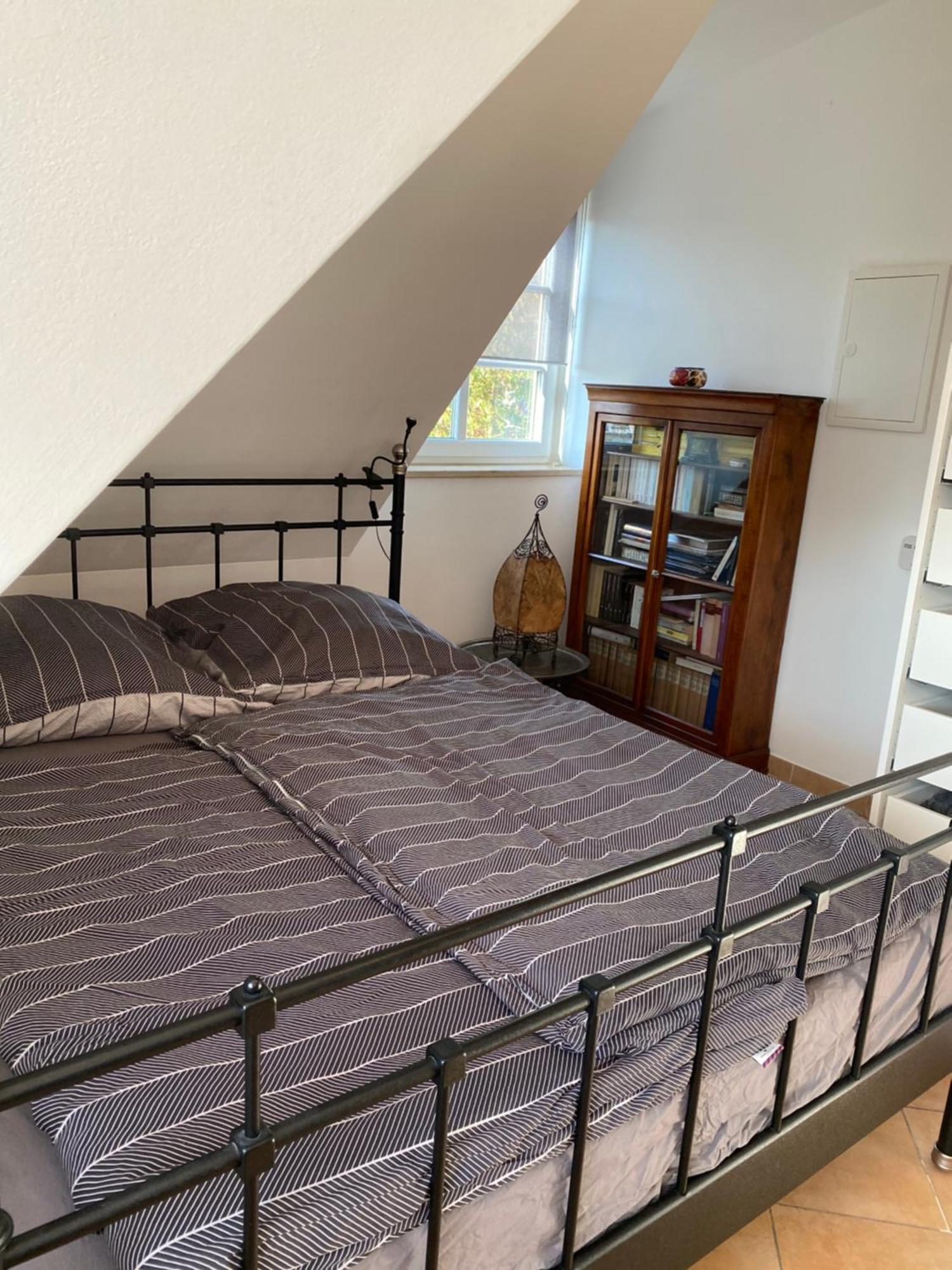 Helle Und Ruhige Dachgeschosswohnung Múnich Exterior foto