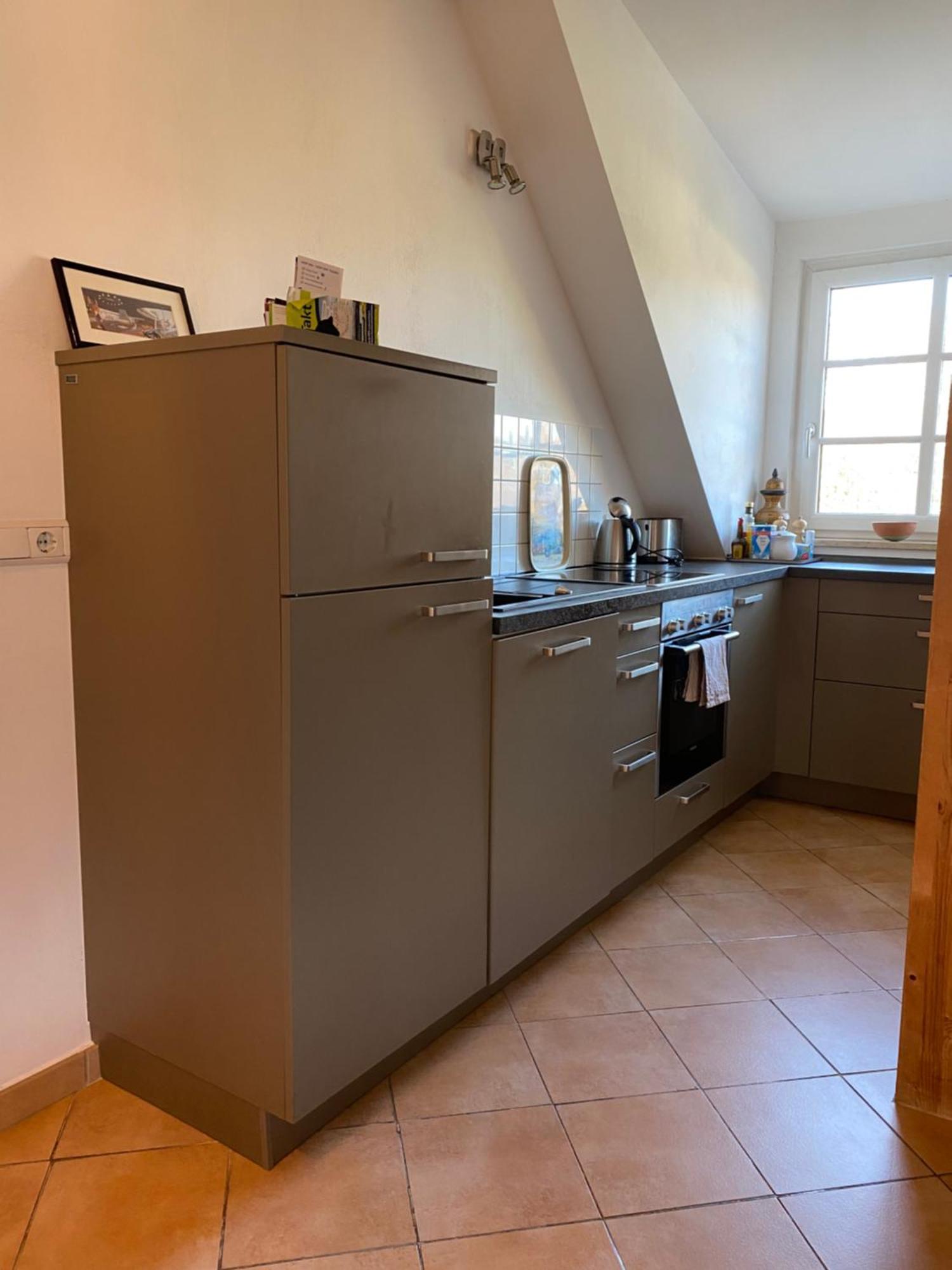 Helle Und Ruhige Dachgeschosswohnung Múnich Exterior foto
